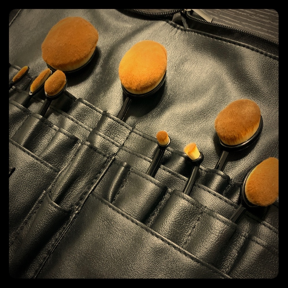 11-Piece Makeup Brushes